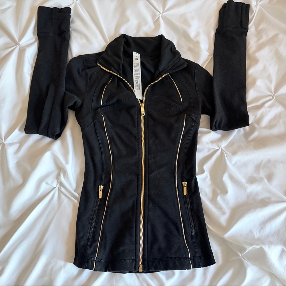 Lululemon Black/Gold Define Jacket Luon *Sparkle*